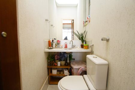 Apartamento à venda com 82m², 3 quartos e 2 vagasBanheiro Social