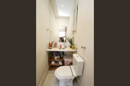 Apartamento à venda com 82m², 3 quartos e 2 vagasBanheiro Social