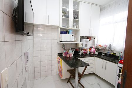 Apartamento à venda com 82m², 3 quartos e 2 vagasCozinha
