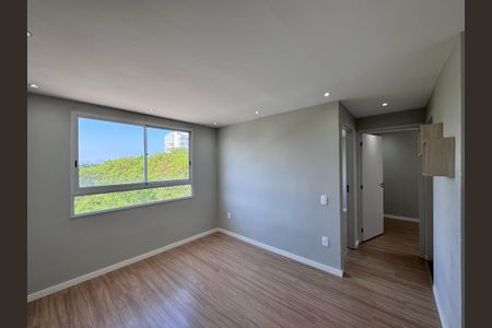 Sala de apartamento à venda com 2 quartos, 44m² em Recreio dos Bandeirantes, Rio de Janeiro