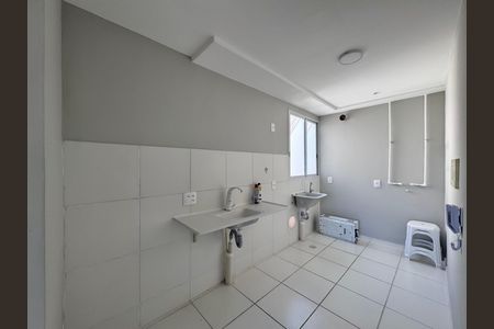 Apartamento à venda com 44m², 2 quartos e sem vaga Apartamento à venda com 44m², 2 quartos e sem vagaCozinha e Área de Serviço