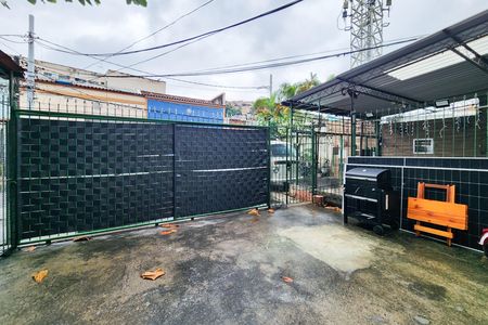 Apartamento à venda com 200m², 3 quartos e 2 vagas Apartamento à venda com 200m², 3 quartos e 2 vagasÁrea Comum
