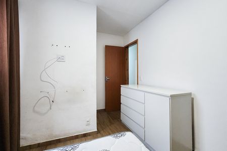 Apartamento à venda com 200m², 3 quartos e 2 vagas Apartamento à venda com 200m², 3 quartos e 2 vagasQuarto 1