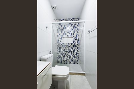 Apartamento à venda com 200m², 3 quartos e 2 vagas Apartamento à venda com 200m², 3 quartos e 2 vagasBanheiro Social