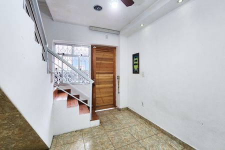 Apartamento à venda com 200m², 3 quartos e 2 vagas Apartamento à venda com 200m², 3 quartos e 2 vagasSala 2