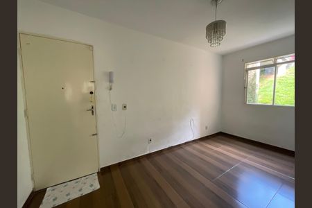 Apartamento para alugar com 52m², 2 quartos e 1 vagaSala