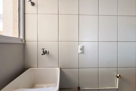 Apartamento para alugar com 64m², 2 quartos e 1 vagaÁrea de Serviço