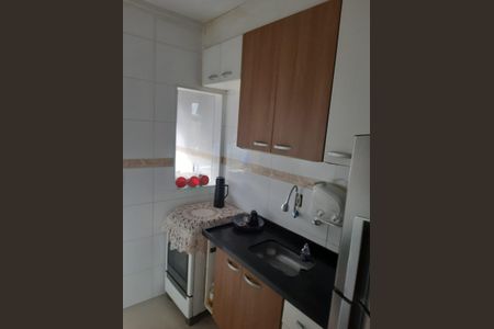 Apartamento à venda com 52m², 2 quartos e 1 vagaCozinha