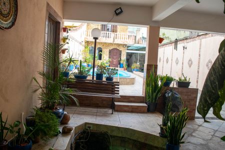 Área comum de casa à venda com 6 quartos, 212m² em Penha de França, São Paulo