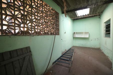 Casa à venda com 276m², 2 quartos e 2 vagasÁrea de Serviço