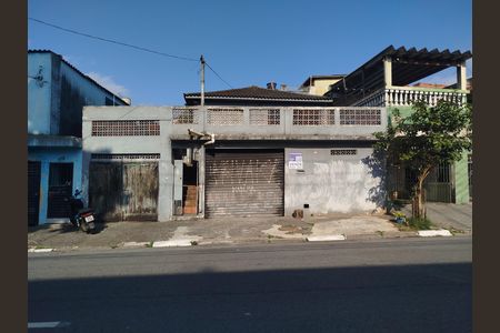 Casa à venda com 276m², 2 quartos e 2 vagasFachada