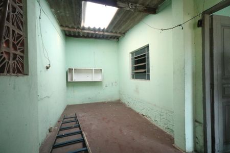 Casa à venda com 276m², 2 quartos e 2 vagasÁrea de Serviço