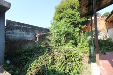 Casa à venda com 276m², 2 quartos e 2 vagasQuintal