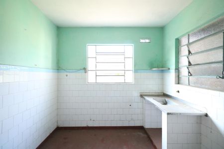Casa à venda com 276m², 2 quartos e 2 vagasCozinha
