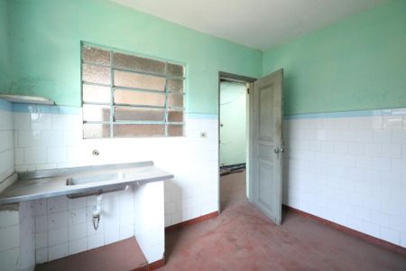 Casa à venda com 276m², 2 quartos e 2 vagasCozinha