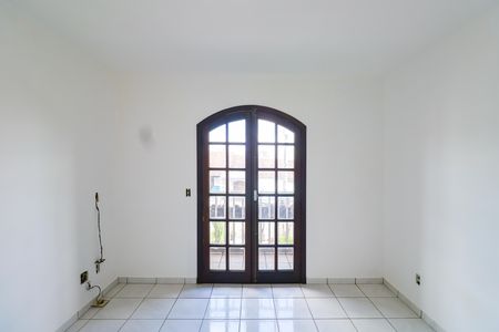 Casa à venda com 2 quartos, 88m² em Jardim Ana Maria, São Paulo