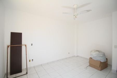 Casa à venda com 88m², 2 quartos e 2 vagasQuarto 2