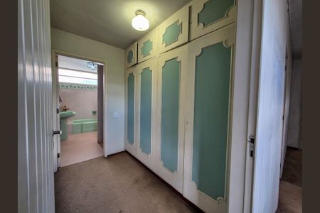 Casa para alugar com 5 quartos, 600m² em Pacaembu, São Paulo