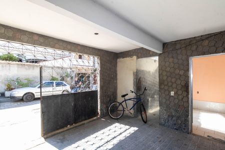Casa para alugar com 120m², 2 quartos e 1 vagaÁrea externa