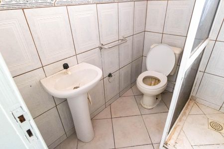 Casa para alugar com 120m², 2 quartos e 1 vagaBanheiro
