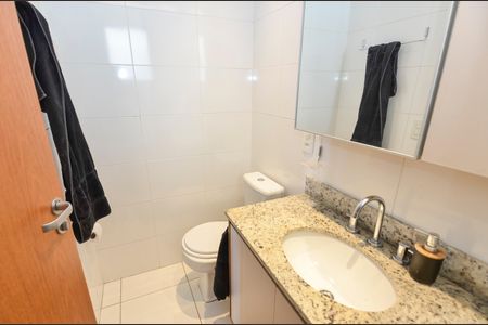 Apartamento para alugar com 147m², 3 quartos e 2 vagasBanheiro Social