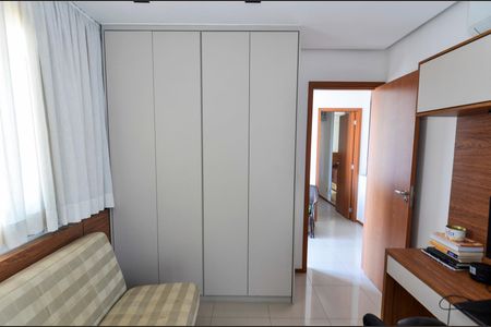 Apartamento para alugar com 147m², 3 quartos e 2 vagasQuarto 1