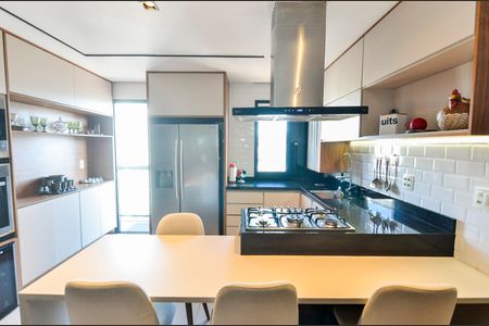 Apartamento para alugar com 147m², 3 quartos e 2 vagasCozinha