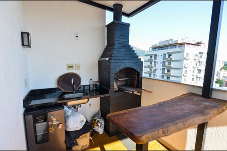 Apartamento para alugar com 147m², 3 quartos e 2 vagasTerraço