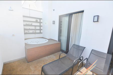 Apartamento para alugar com 147m², 3 quartos e 2 vagasTerraço