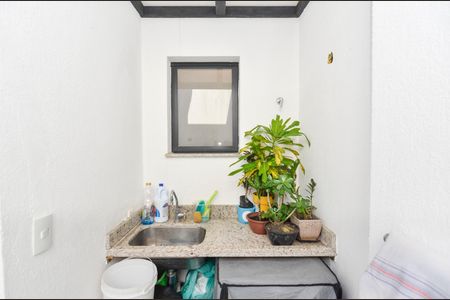 Apartamento para alugar com 147m², 3 quartos e 2 vagasÁrea de Serviço