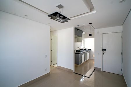 Sala de apartamento para alugar com 2 quartos, 40m² em Jardim Joao Xxiii, São Paulo