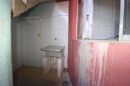 Casa para alugar com 60m², 1 quarto e sem vagaÁrea de Serviço