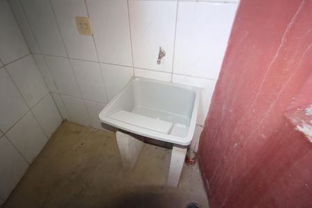 Casa para alugar com 60m², 1 quarto e sem vagaÁrea de Serviço