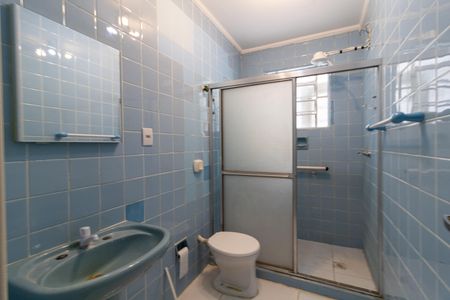 Apartamento para alugar com 61m², 2 quartos e sem vagaBanheiro