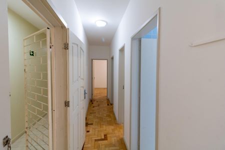 Corredor de apartamento para alugar com 2 quartos, 61m² em Centro Histórico, Porto Alegre