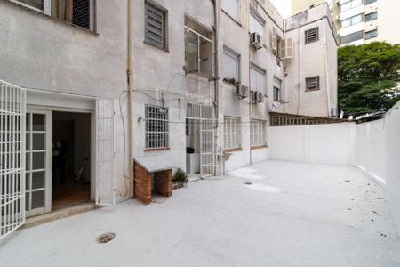 Apartamento para alugar com 61m², 2 quartos e sem vagaQuintal