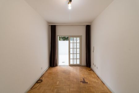 Sala de apartamento para alugar com 2 quartos, 61m² em Centro Histórico, Porto Alegre