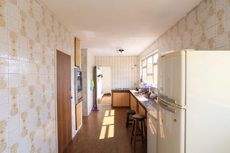 Apartamento para alugar com 360m², 4 quartos e 4 vagasCozinha