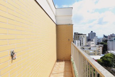Apartamento para alugar com 360m², 4 quartos e 4 vagasVaranda