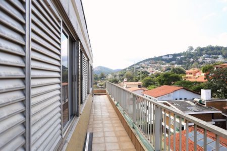 Apartamento para alugar com 360m², 4 quartos e 4 vagasVaranda