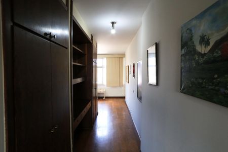 Apartamento para alugar com 360m², 4 quartos e 4 vagasCorredor