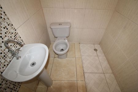 Casa para alugar com 50m², 1 quarto e sem vagaBanheiro