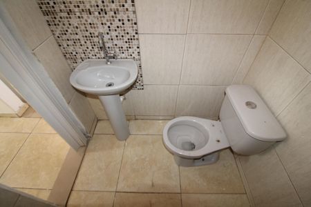 Casa para alugar com 50m², 1 quarto e sem vagaBanheiro