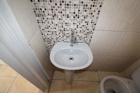 Casa para alugar com 50m², 1 quarto e sem vagaBanheiro