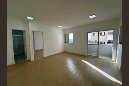 Sala de apartamento para alugar com 1 quarto, 54m² em Jardim Maria Helena, Barueri