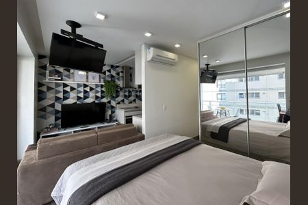 Apartamento à venda com 36m², 1 quarto e 1 vagaSala / Quarto