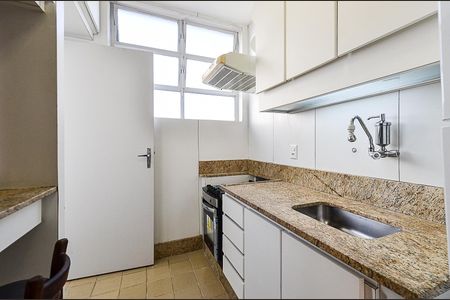 Apartamento para alugar com 75m², 2 quartos e 1 vagaCozinha