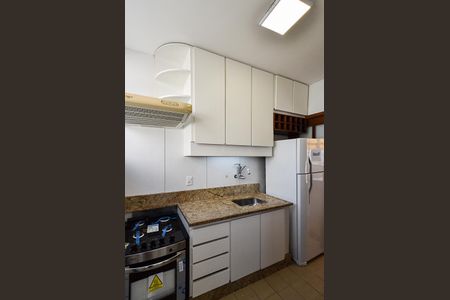 Apartamento para alugar com 75m², 2 quartos e 1 vagaCozinha