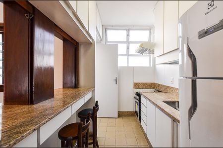 Apartamento para alugar com 75m², 2 quartos e 1 vagaCozinha
