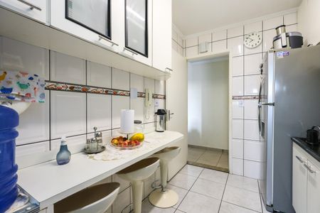 Apartamento à venda com 55m², 2 quartos e 1 vagaCozinha